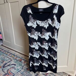 Adrianna Papell Evening Essentials Black & Silver Sequin Zig Zag Mini Dress 6